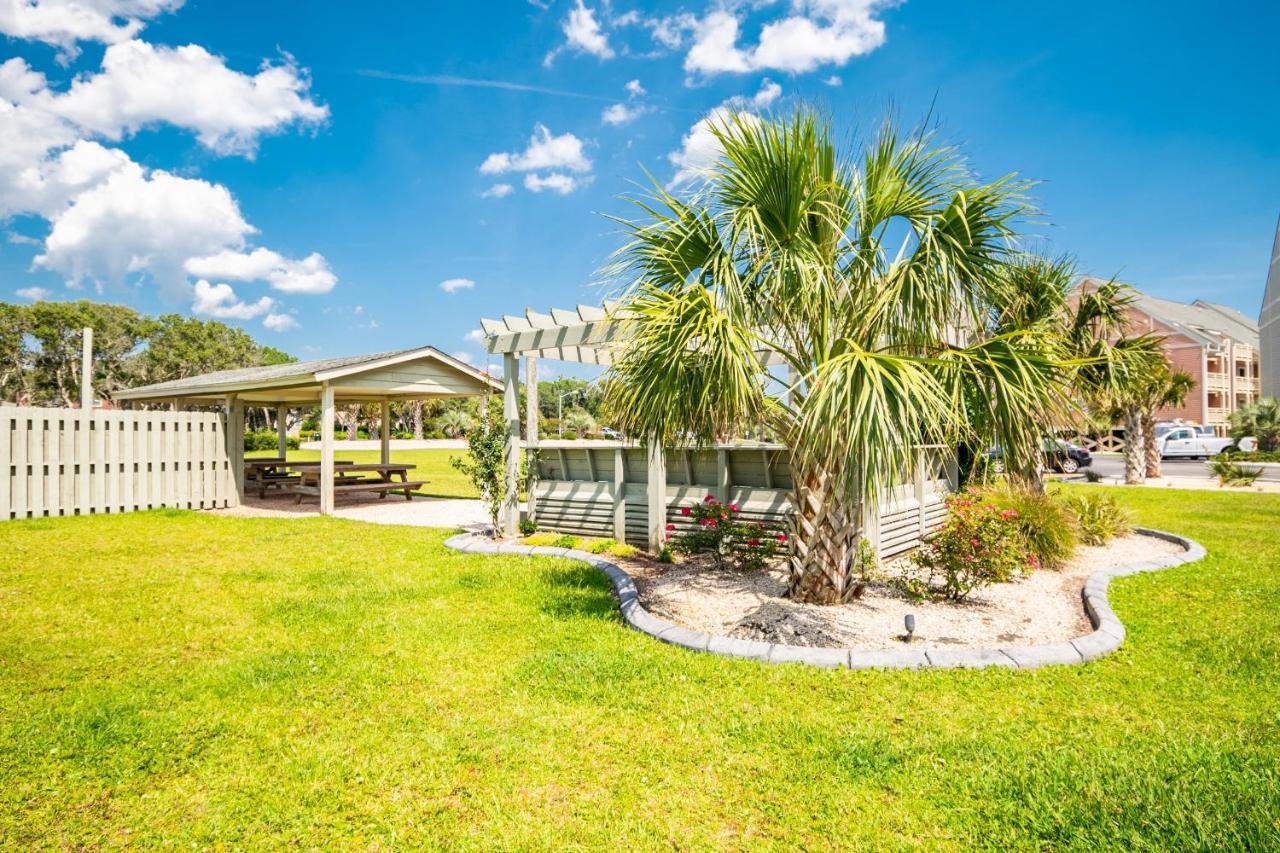 Вилла The Palm Caswell Beach Экстерьер фото