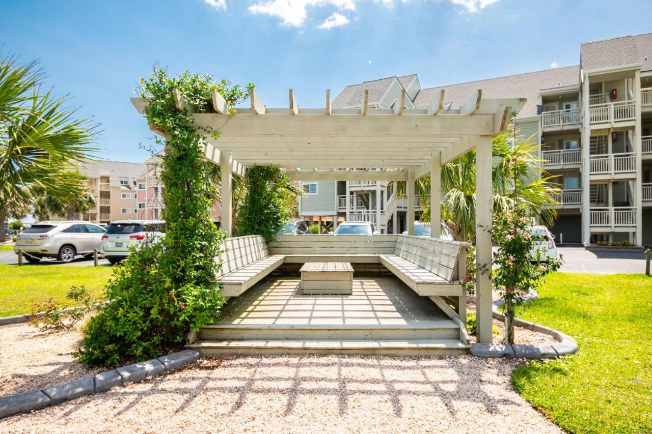 Вилла The Palm Caswell Beach Экстерьер фото
