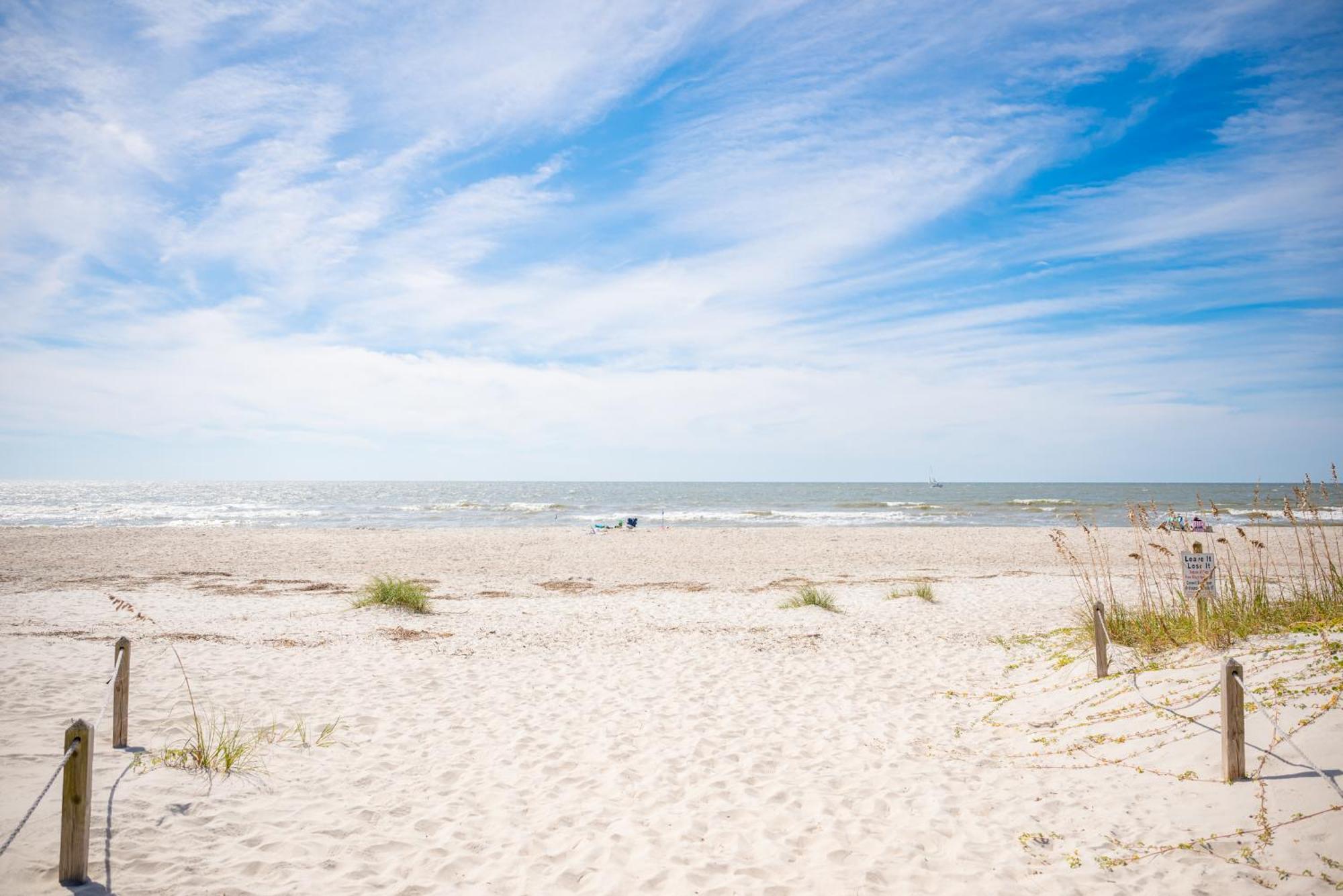 Вилла The Palm Caswell Beach Экстерьер фото